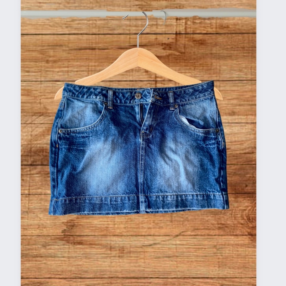 Jean mini skirt
